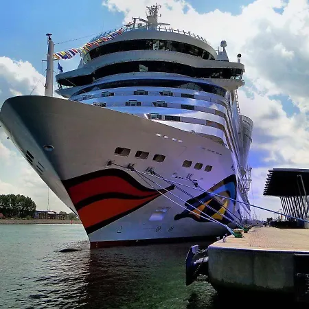 Апартаменты Beach, Ca 150 M Zum Росток